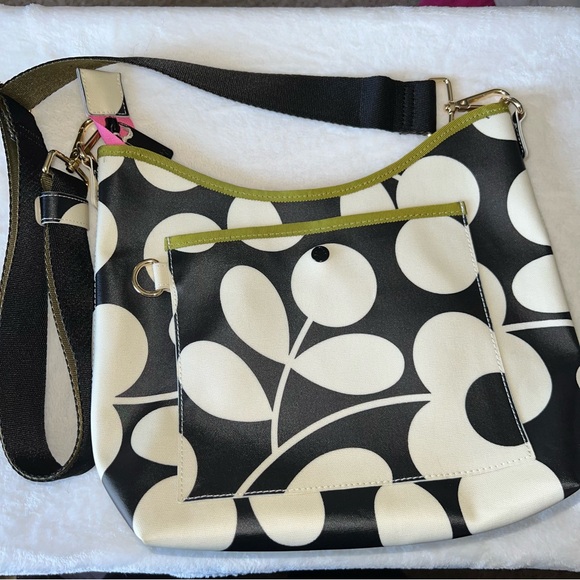 Orla Kiely Bags Orla Kiely Black Stem Cross Carry Crossbody Bag